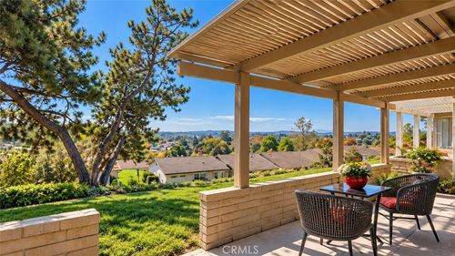 28052 Via Herrera, Mission Viejo, CA, 92692-1722 | Card Image