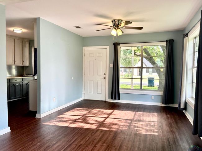 2400 Holmes Rd, House other with 2 bedrooms, 1 bathrooms and null parking in Marshall TX | Image 5