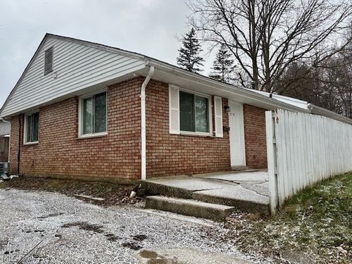 318 Sagamore Ave, Akron, OH, 44305-3910 | Card Image