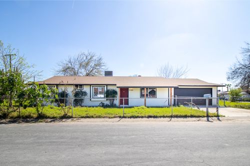 2165 Richard Ave, Porterville, CA, 93257-5729 | Card Image