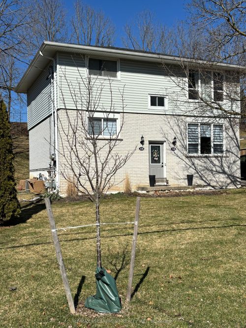 lower-118 Sutherland St E, Caledonia, ON, N3W1C6 | Card Image