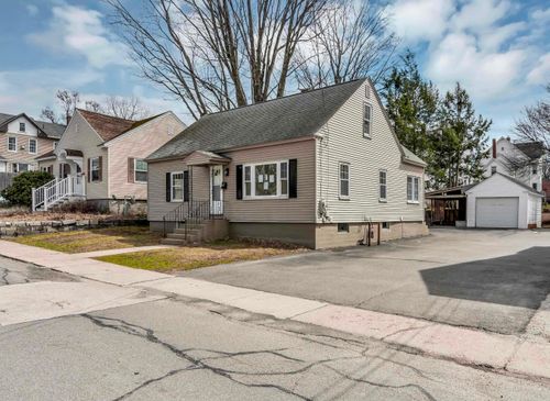 95C Bowers Street, Nashua, NH, 03060 | Card Image