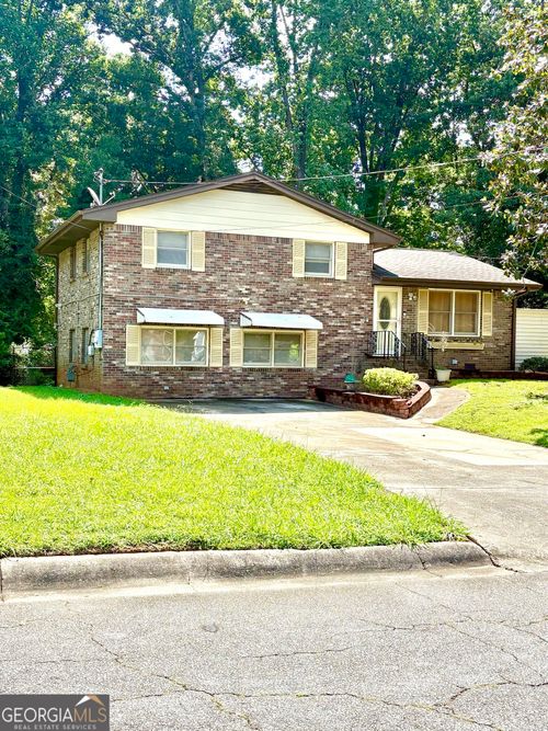 2480 Burton Cir, Morrow, GA, 30260-2704 | Card Image