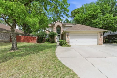 313 Georgian Oak Ct, Lake Dallas, TX, 75065-2202 | Card Image