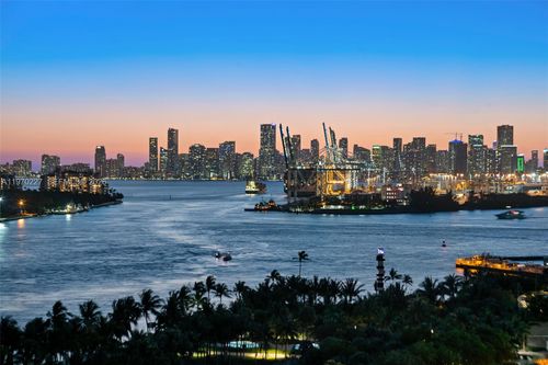 apt-2101-100 S Pointe Dr, Miami Beach, FL, 33139-7370 | Card Image