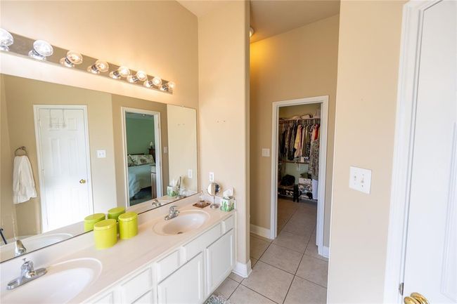 Primary Bath and closet | Image 10