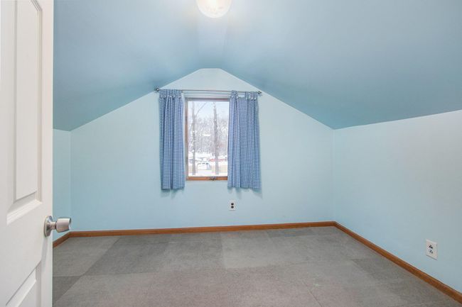 Upstairs bedroom | Image 22