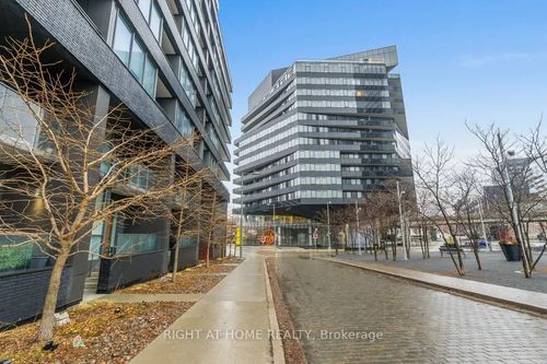 413-21 Lawren Harris Sq, Toronto, ON, M5A0T4 | Card Image