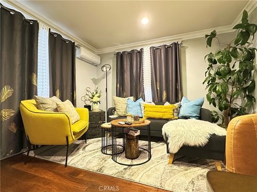 200 S Lotus Ave, Pasadena, CA, 91107-4504 | Card Image