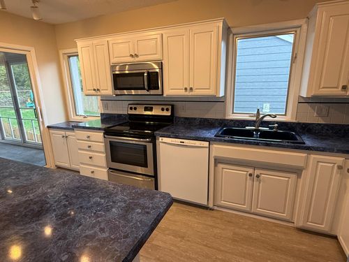 2762 Mcnair Dr N, Robbinsdale, MN, 55422-3738 | Card Image
