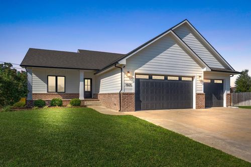 5825 N Millsboro Cir, Park City, KS, 67219-1668 | Card Image