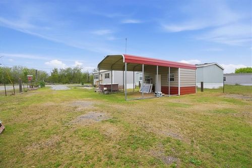 300 Packinghouse Rd, Taft, TX, 78390-2315 | Card Image