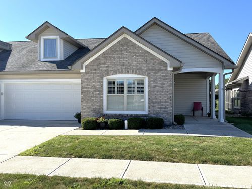 1501 Eastfield Dr, Crawfordsville, IN, 47933-4932 | Card Image