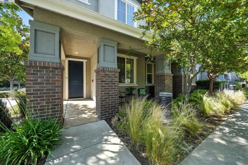 unit-313-3406 Fostoria Way, Danville, CA, 94526-5567 | Card Image