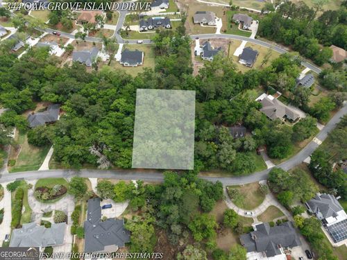 344 Oak Grove Island Dr, Brunswick, GA, 31523-8917 | Card Image