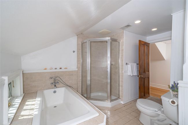 Primary Bath | Image 17