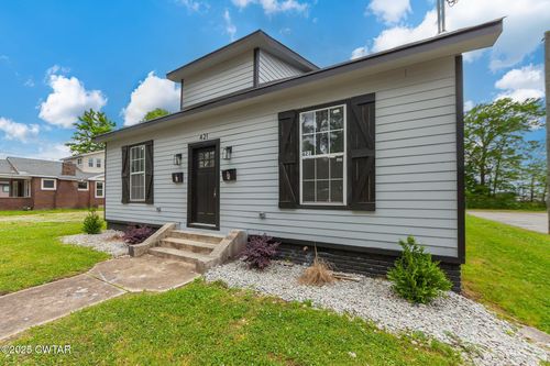 421 Hollywood Dr, Jackson, TN, 38301-2710 | Card Image