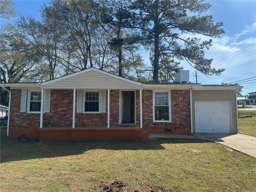 407 Hilltop Dr, Forest Park, GA, 30297-3220 | Card Image