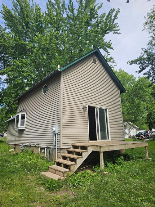 117 2nd St Nw, CLEAR LAKE, WI, 54005-8530 | Card Image