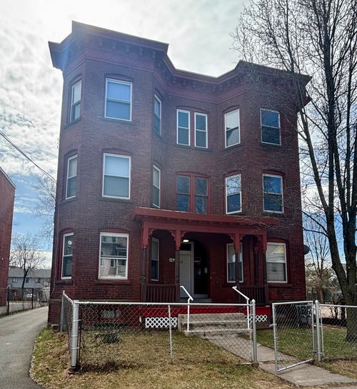 49 Benton St, Hartford, CT, 06114-1300 | Card Image