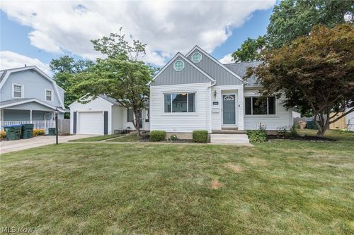 319 Kathron Avenue, Cuyahoga Falls, OH, 44221 | Card Image