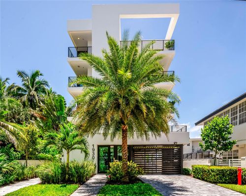 2-1930 Bay Dr, Miami Beach, FL, 33141-4456 | Card Image