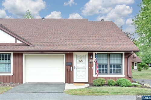 16-3 Tamaron Dr, Waldwick, NJ, 07463-1163 | Card Image