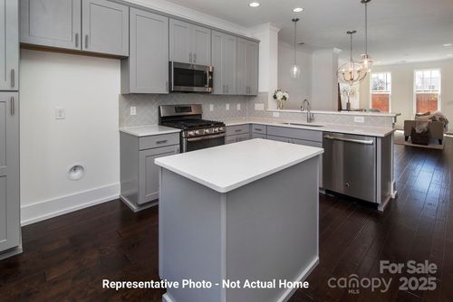 9929 Ansonborough Sq, Huntersville, NC, 28078-0354 | Card Image