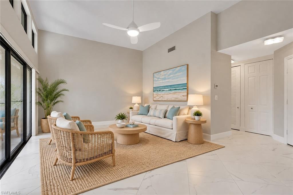 Residential in NAPLES 4