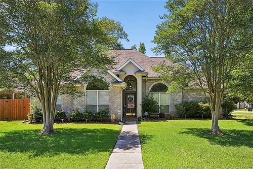 200 Gage Ct, Madisonville, LA, 70447-3008 | Card Image