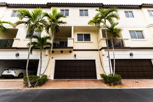 1208 Coastal Bay Blvd, Boynton Beach, FL, 33435-7826 | Card Image