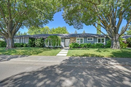 605 Cleveland Street, Davis, CA, 95616 | Card Image