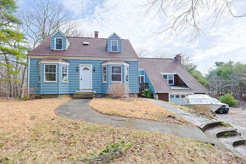 234 York St, Canton, MA, 02021-2408 | Card Image