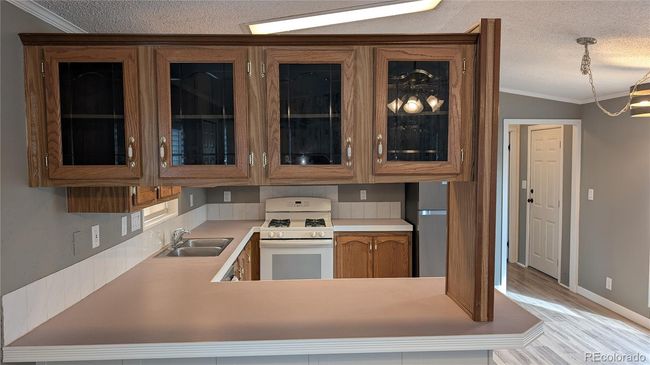 7 Darren St, Home with 2 bedrooms, 2 bathrooms and 2 parking in Castle Rock CO | Image 5