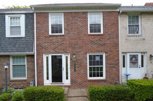 d-8-617 Simbury Street, Columbus, OH, 43228 | Card Image