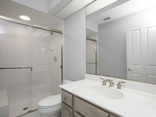 APT-409 - 3100 Lexington Ln, Home with 2 bedrooms, 2 bathrooms and 2 parking in Glenview IL | Image 37