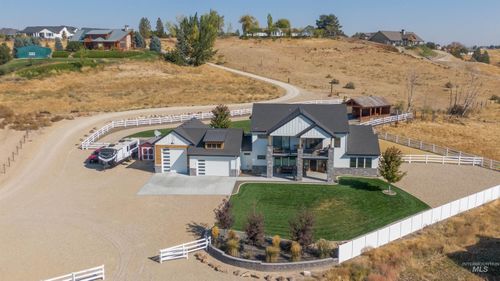 8627 Latimore Ln, Middleton, ID, 83644-5675 | Card Image