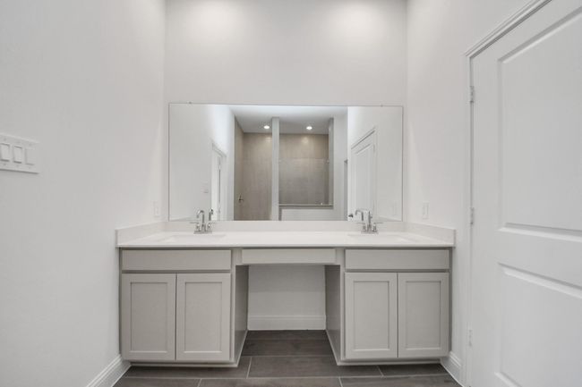 14647 Cedar Elm Ct, House attached with 3 bedrooms, 3 bathrooms and null parking in Willis TX | Image 32