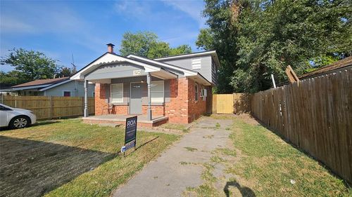 140 Reed Ave, Norman, OK, 73071-5212 | Card Image