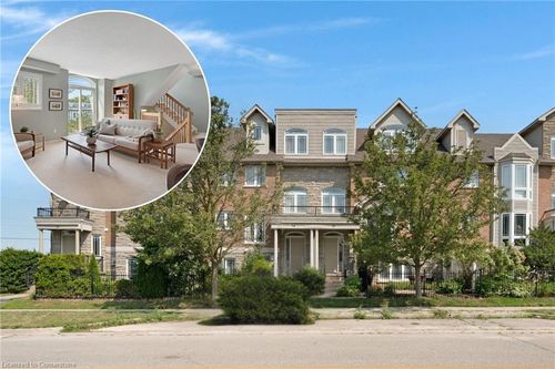 16 Bruce St, Cambridge, ON, N1R8M8 | Card Image