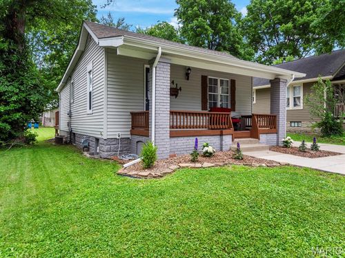 414 Plum St, Edwardsville, IL, 62025-2056 | Card Image
