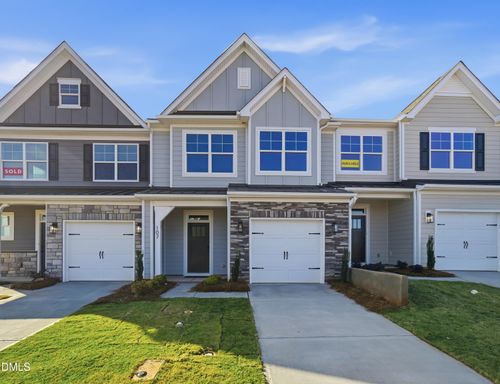 5418 Running Fox Ln, Durham, NC, 27703-8504 | Card Image