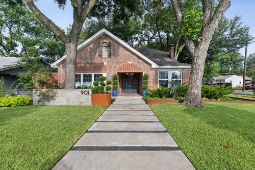 901 S Montreal Ave, Dallas, TX, 75208-7845 | Card Image