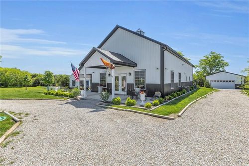 36987 Somerset Rd, La Cygne, KS, 66040-4022 | Card Image