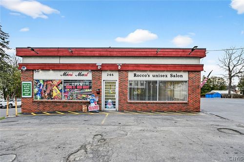 246 Kinne St, East Syracuse, NY, 13057-2266 | Card Image