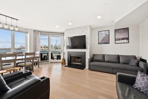 unit-965-600 Harbor Blvd, Weehawken, NJ, 07086-6752 | Card Image