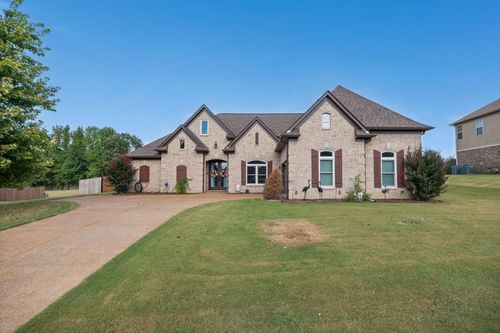 336 Sterling Ridge Dr, Atoka, TN, 38004-7900 | Card Image