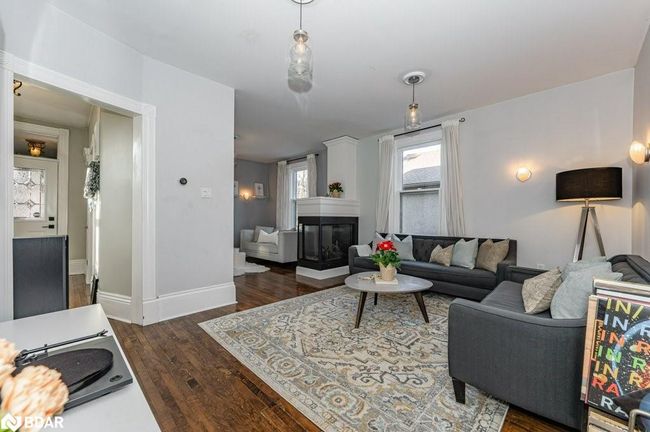 168 Paisley St, House other with 3 bedrooms, 1 bathrooms and 4 parking in Guelph ON | Image 19