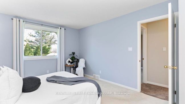 2344 Bentim Rd, House other with 3 bedrooms, 2 bathrooms and 4 parking in Mount Brydges ON | Image 23