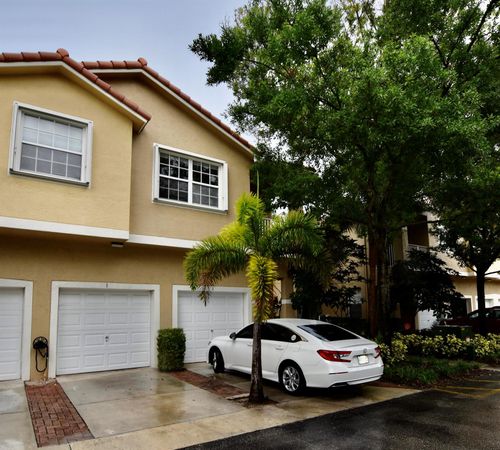 apt-j-106 Lighthouse Cir, Tequesta, FL, 33469-4705 | Card Image